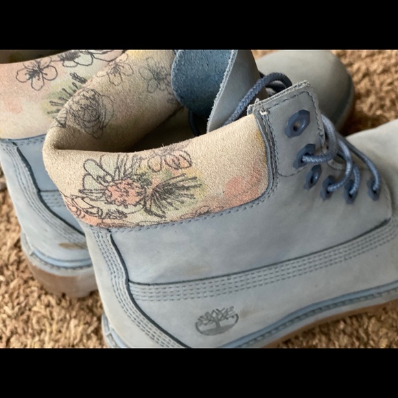 Timberlands - Picture 2 of 4